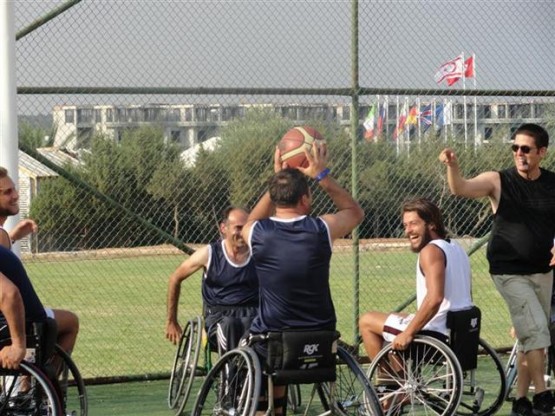 Turkcell Tekerlekli Sandalye Basketbol Takımı