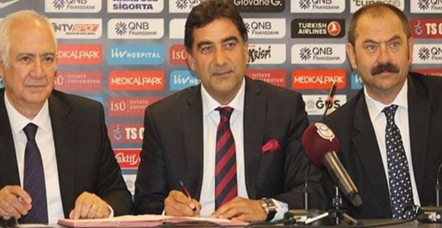 Ünal Karaman, Trabzonspor'la Sözleşme İmzaladı..!