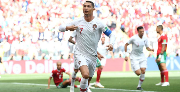 Ronaldo atıyor, Portekiz yürüyor..! (1-0)