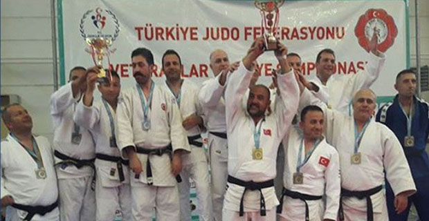 Veteran Erkekler Türkiye Şampiyonu..!