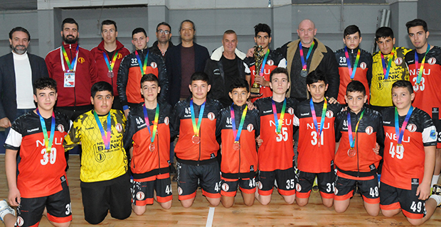 Hentbol U16’da Şampiyon UKÜ ve YDÜ..!