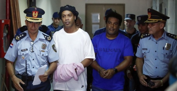Ronaldinho'nun Cezası Ev Hapsine Çevrildi..!