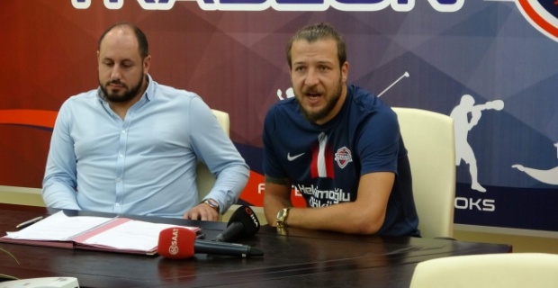 Batuhan Karadeniz Hekimoğlu Trabzon F.K’da..!