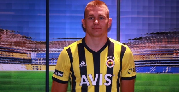 Fenerbahçe Attila Szalai'yi Açıkladı..!
