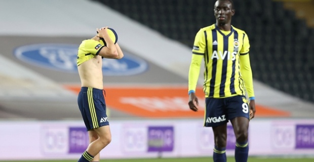 Fenerbahçe'de Büyük Hayal Kırıklığı..! (1-2)