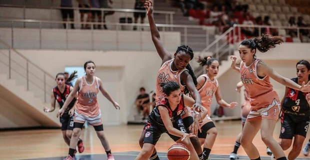 Basketbol U17 Kızlar Ligi'nde heyecan sürüyor