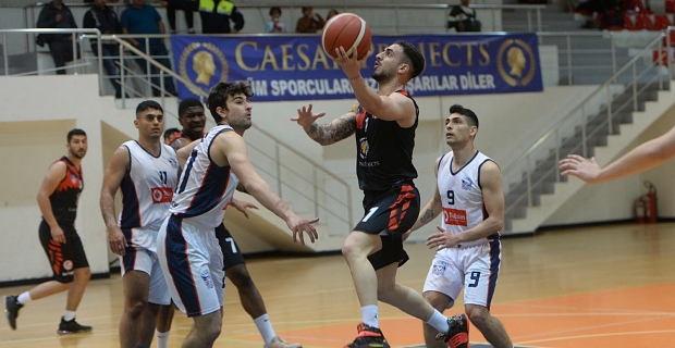 Çekişmeli maçın galibi Gençlerbirliği  65-60