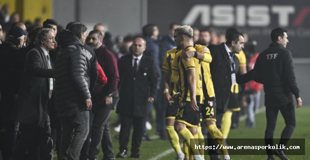 Sahadan Çekilen İstanbulspor'u Ne Ceza Bekliyor..?