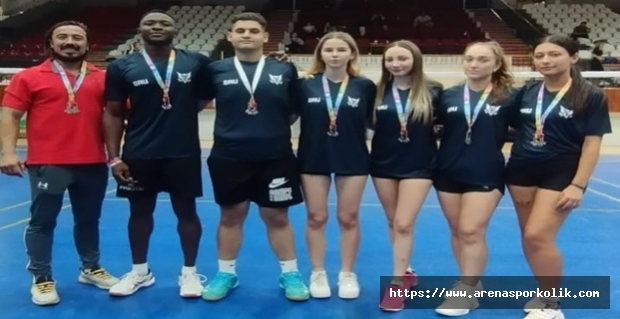 Üniversiteler Badmintonda Şampiyon DAÜ..!