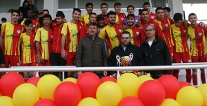 Şampiyon YONPAŞ DUMLUPINAR U21..!