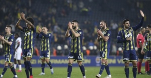 Fenerbahçe'de Koronavirüs Şoku..! 2 Kişi Pozitif..!