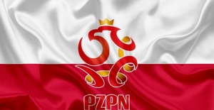 Polonya'da "Maçlar Seyircili Oynansın" Talebi..!