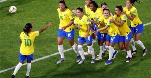 Brezilya, Dünya Kupası Adaylığından Çekildi..!