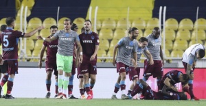 Trabzonspor, 23 Yıl Sonra Kadıköy'de Kazandı..!