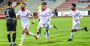 Samsunspor, Süper Ligi Kovalıyor..! (0-2)