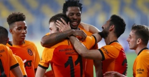Galatasaray Takibi Sürdürüyor..! (0-2)