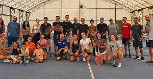 Teniste Antrenörlük Kursu ve 12 Yaş Milli Kampı Sürüyor..!