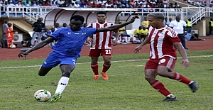 GG'li Abu Dumbuya, Dünya Kupası Afrika Elemelerinde Boy Gösterdi..!