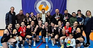 Voleybolda Kadınlar Ligi Şampiyonu DAÜ..!